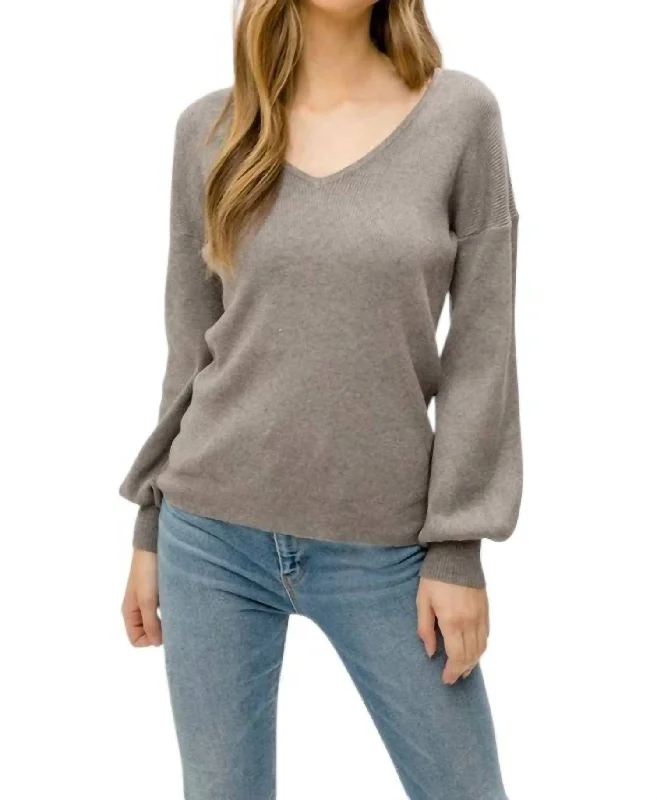 Maika Balloon Sleeve V-Neck Sweater In Gray