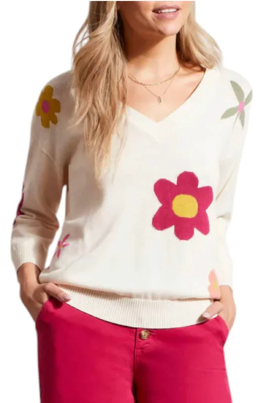 V-Neck Jacquared Sweater In Sandust