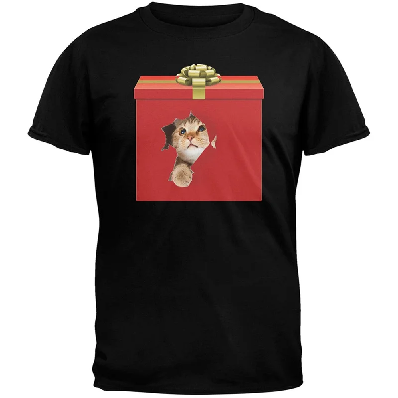 Casual T-ShirtsChristmas Present Cat Black T-Shirt