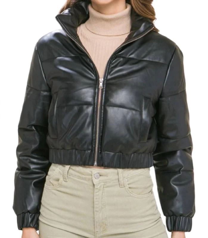 Cropped Puffer Jacket In BlackCroptopfit