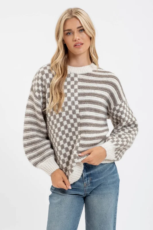 CrewneckexperienceSTRIPE AND CHECKERED CREWNECK KNIT SWEATER