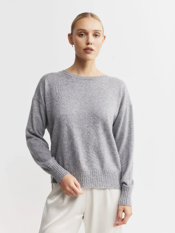 CrewnecktailorEssential Cashmere Relaxed Crewneck - Dark Grey Melange