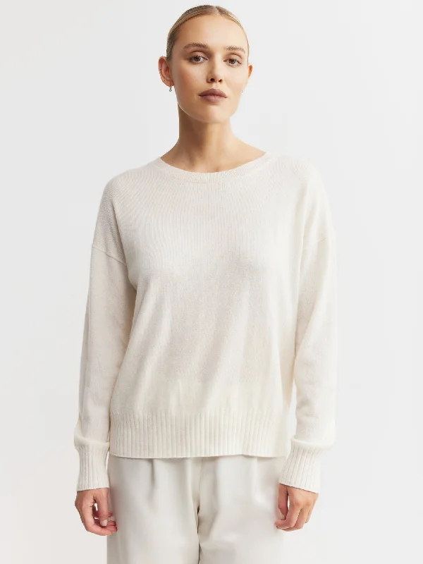 CrewnecksleeveEssential Cashmere Relaxed Crewneck - Cream