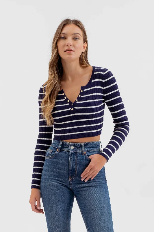 STRIPE HENLEY LONG SLEEVE SWEATER KNIT CROP TOPCroptopclassic