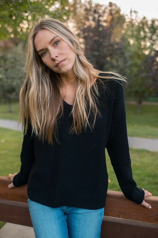 The Milo V-Neck Sweater - Black