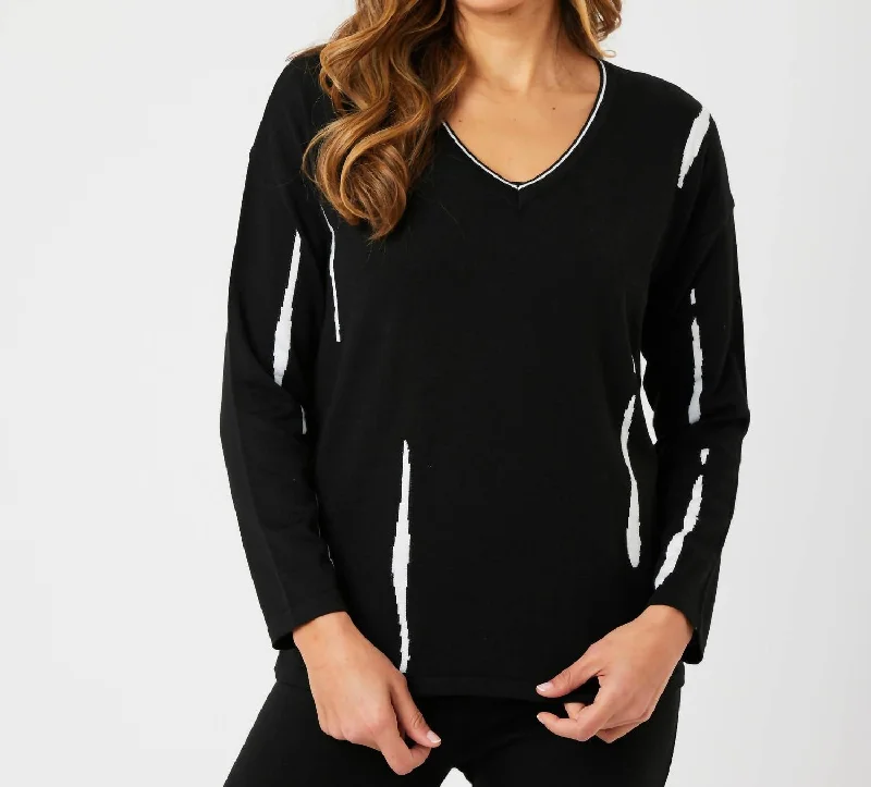 V-Neck Sweater In Black/ivory